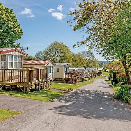 Noble Court Holiday Park Narberth Dış mekan fotoğraf
