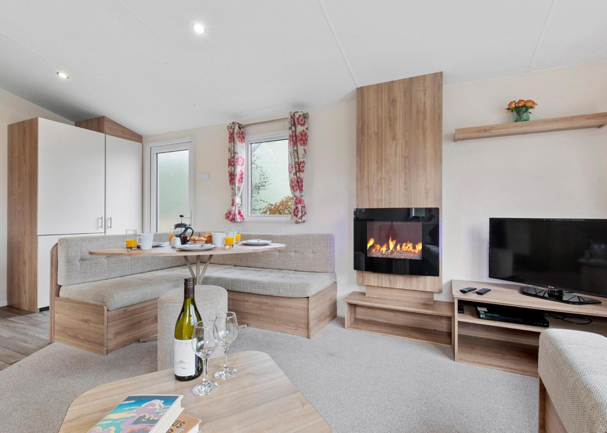 Noble Court Holiday Park Narberth Oda fotoğraf