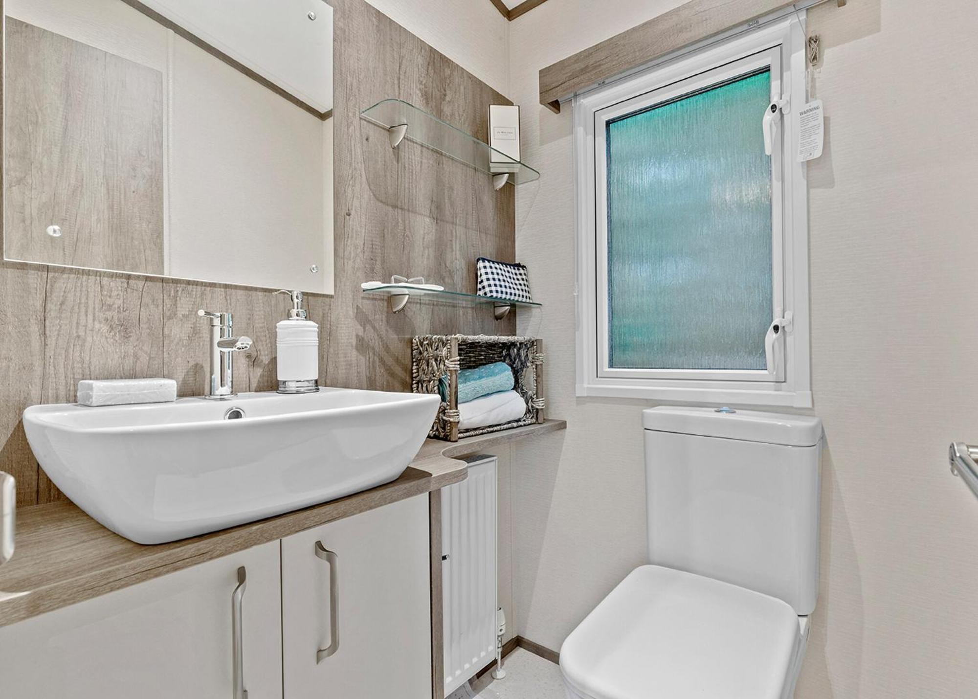 Noble Court Holiday Park Narberth Oda fotoğraf