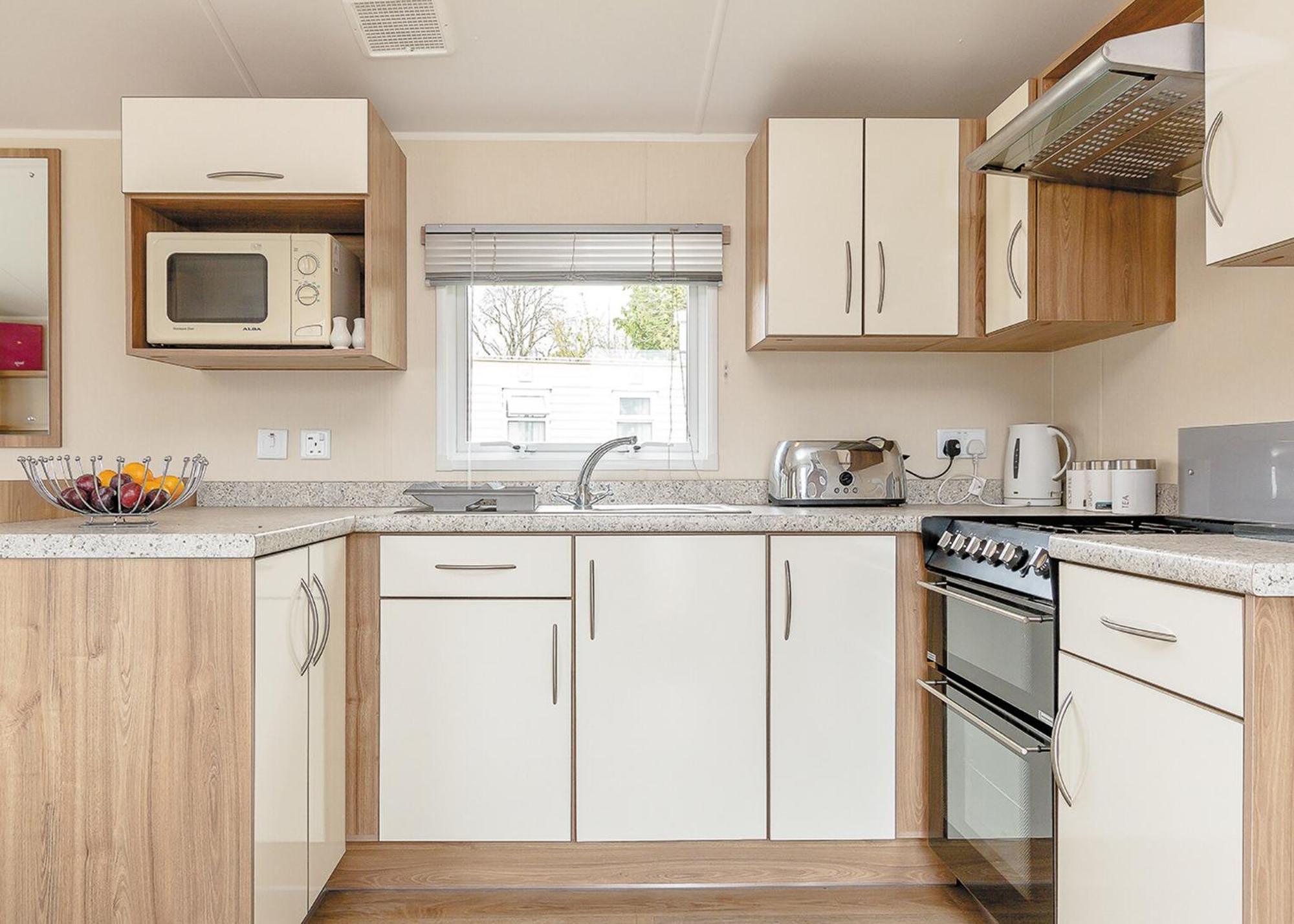 Noble Court Holiday Park Narberth Oda fotoğraf